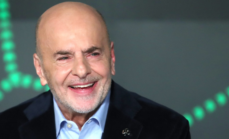 Αθανασίου: «Η νέα εξωστρέφεια Αλαφούζου και ο ρόλος Μπαλντίνι»