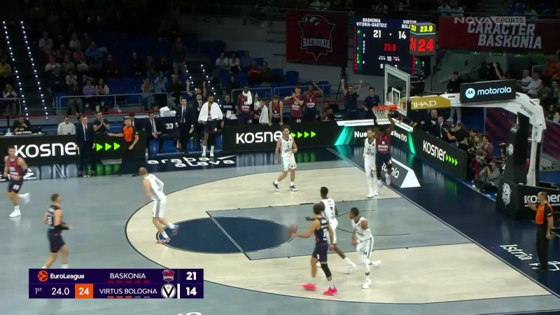 No look alley oop ασίστ του Νόουελ (ΒΙΝΤΕΟ)