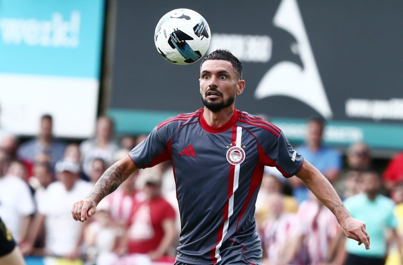 Μπηχτή Καμπελά για Ολυμπιακό - Ο στόχος του στη Ναντ