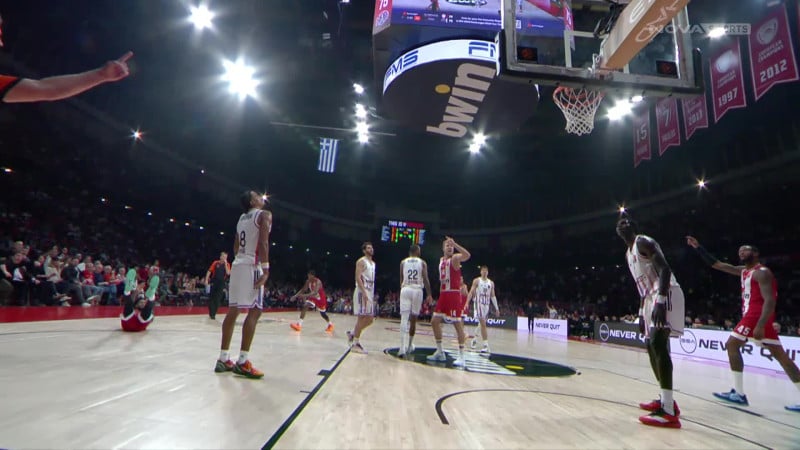 Το ασύλληπτο σουτ του Ντόρτσεϊ - Ευθυγραμμίστηκε με το καλάθι (ΒΙΝΤΕΟ)