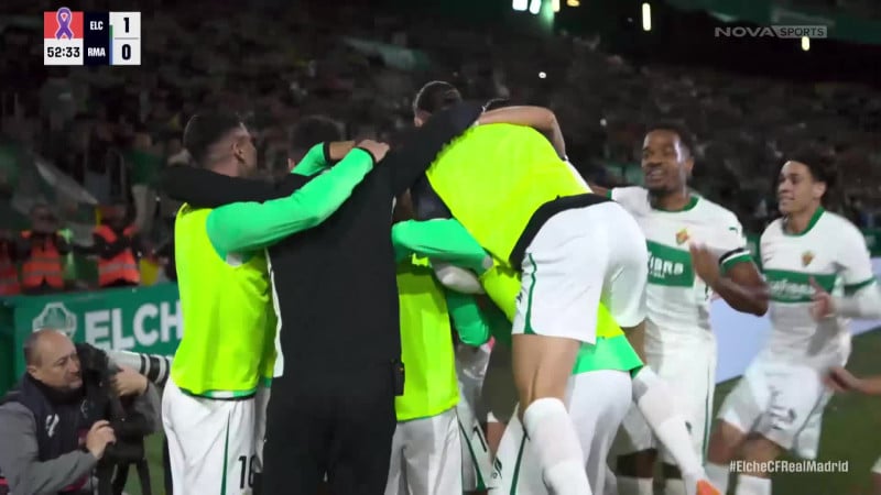 Χάζεψε και ο Κουρτουά - Τρομερή έμπνευση του Βαλέρα με τακουνάκι (ΒΙΝΤΕΟ)