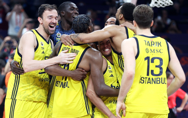 Περιμένει... κόλαση τον ΠΑΟ - Ανακοίνωσε sold out η Φενέρ