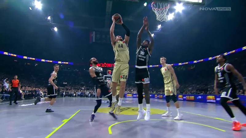 Έκλεισε τα φώτα ο Τζόουνς και τρελάθηκε (ΒΙΝΤΕΟ)