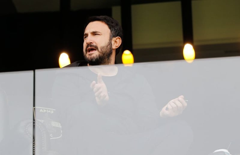 Στα αποδυτήρια ο Καρυπίδης - Κουβέντα με Χιμένεθ - Τι ζήτησε ο Ισπανός