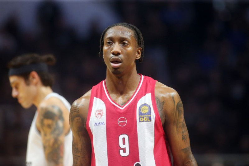 Δημοσίευμα... φωτιά: "Σκέψεις αποχώρησης από παίκτη του Ολυμπιακού"