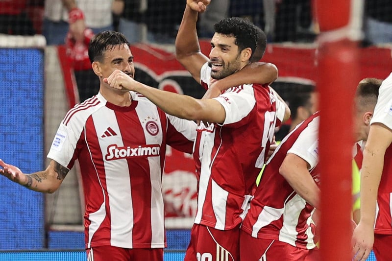 «Μάτια» της Ρόμα σε παίκτες του Ολυμπιακού