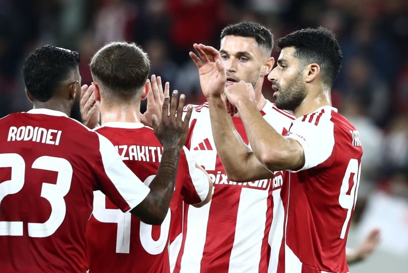 Υπόκλιση Γιαννακόπουλου σε Μεντιλίμπαρ: "Ο καλύτερος που είχε ο Ολυμπιακός"