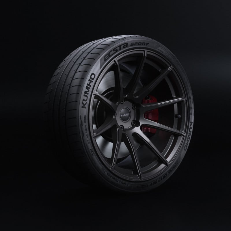 KUMHO TIRE: Από τα γήπεδα της Premier League στα tests των πρωταθλητών