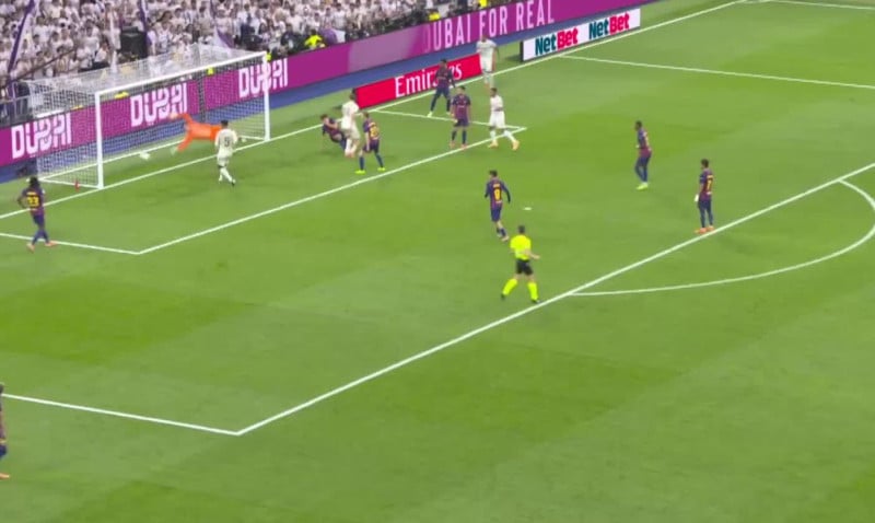 Φάση από ματς Ρεάλ - Μπαρτσελόνα 