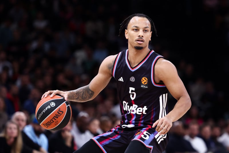 Η τρομερή εμφάνιση του Ρόμπινσον στο ΣΕΦ (ΒΙΝΤΕΟ)