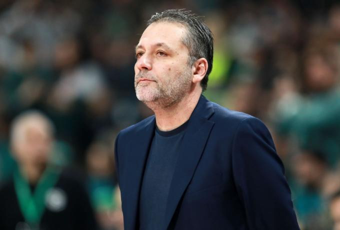 Σερέλης: "Αυτοί παίζουν καλοί άμυνα και βάζουν τον κόσμο στην εξίσωση" (Vd)