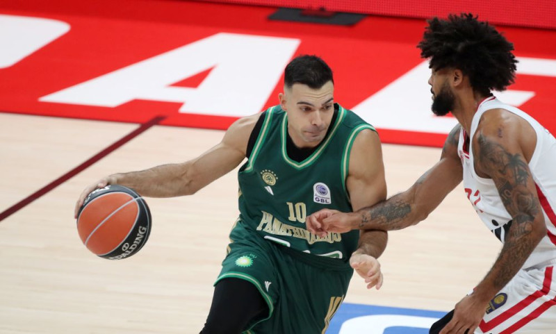 “Τους πονάει ο Σλούκας τους Ολυμπιακούς – Αξίζει το ποσό ανανέωσης” (Vid)