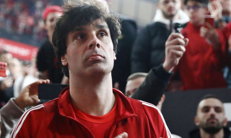 Ο Μίλος Τεόντοσιτς