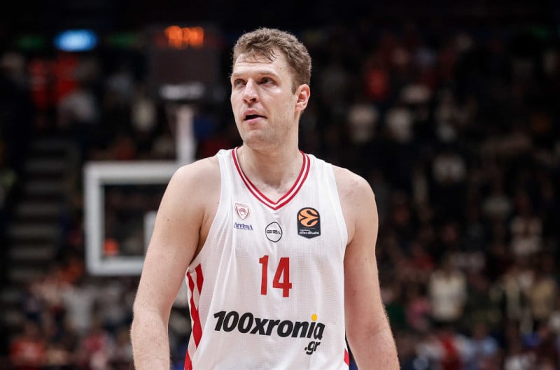 Vlog Παπαβασιλείου: Πριν το τζάμπολ είχε φανεί για τον Ολυμπιακό! (ΒΙΝΤΕΟ)