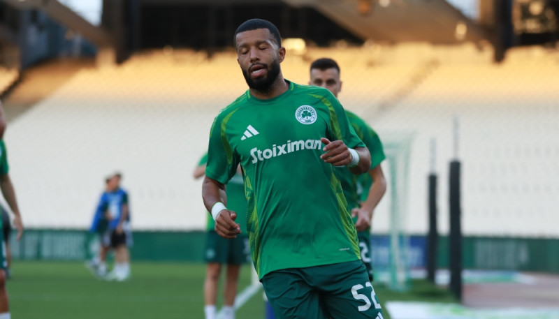 Θέλει να γυρίσει το κλίμα ο Βιλένα - Τρέλανε τους πάντες με κίνησή του