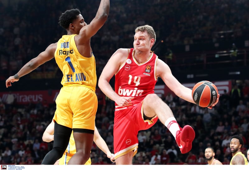 Έκοψε σέντερ από NBA ο Μπαρτζώκας - Stop η Μακάμπι σε Ολυμπιακό για Χόαρντ!