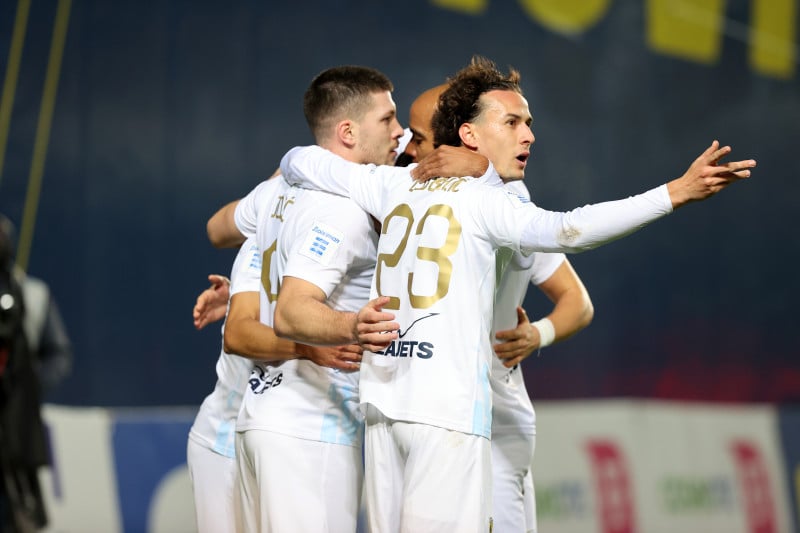 Πεντάμορφη με σούπερ Λιούμπισιτς! Μεγάλο διπλό από ΑΕΚ στο Αγρίνιο (ΒΙΝΤΕΟ)