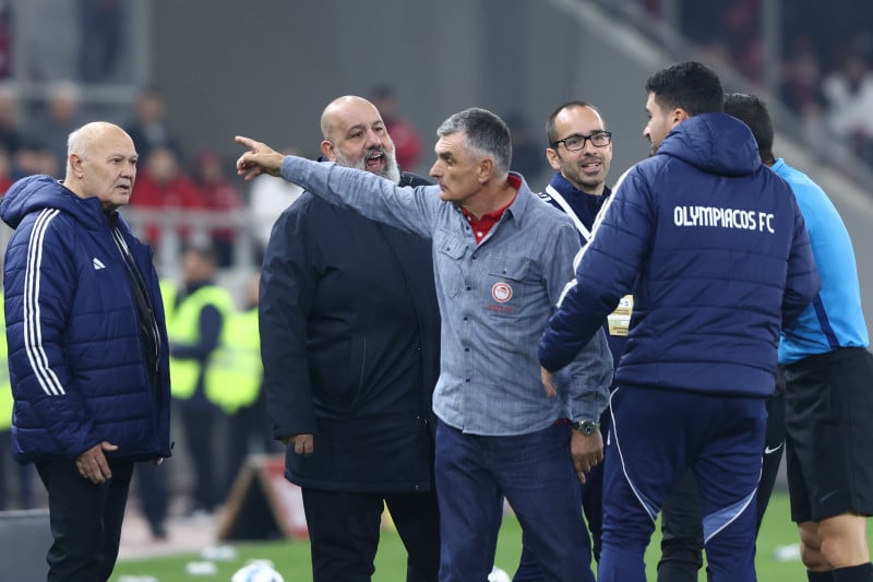Οργή στον Ολυμπιακό για όσα έγιναν στο Καραϊσκάκη - Χαμός με Παντελίδη!