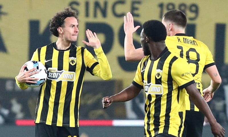 Έπαιξε με Φωτιά αλλά δεν κάηκε! Στην κορυφή η ΑΕΚ μετά από θρίλερ με ΟΦΗ