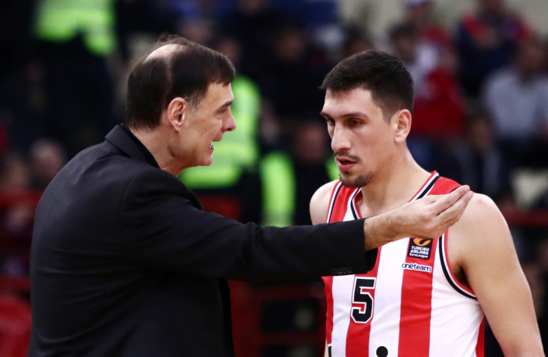 Παράκουσε εντολή του Μπαρτζώκα ο Λαρεντζάκης στην Παρτιζάν (ΒΙΝΤΕΟ)