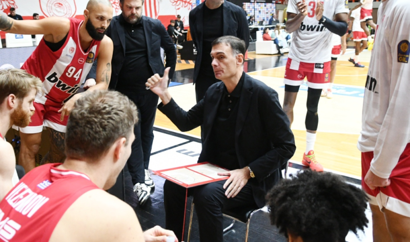 «Εικόνα παραίτησης από τον Ολυμπιακό – Σκληρή και ώριμη η Βαλένθια» (Vid)