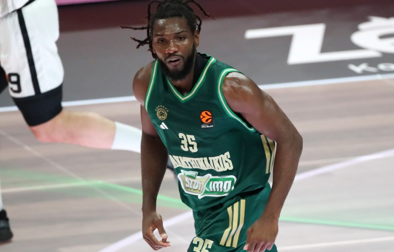 Το εντυπωσιακό κάρφωμα του Manimal Φαρίντ στο Μιλάνο (ΒΙΝΤΕΟ)