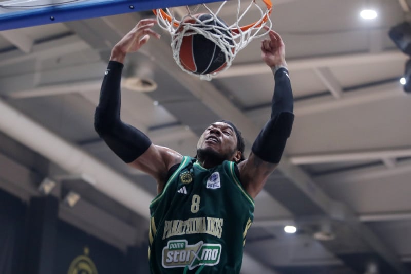 Χολμς: "Ο Φαρίντ είναι ο άνθρωπός μου, ανυπομονώ για την ατμόσφαιρα" (Vid)