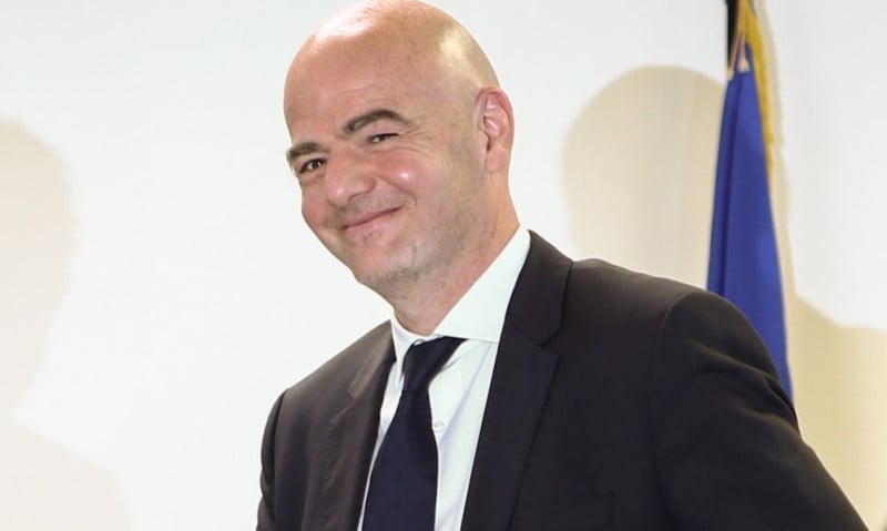 Υπό διάλυση η FIFA του Ινφαντίνο - Παραιτήθηκε κορυφαίος σύμβουλος
