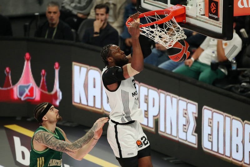 Χαμός με Πάρκερ στην Παρτιζάν - Τσακώθηκε με προπονητή και οπαδό!