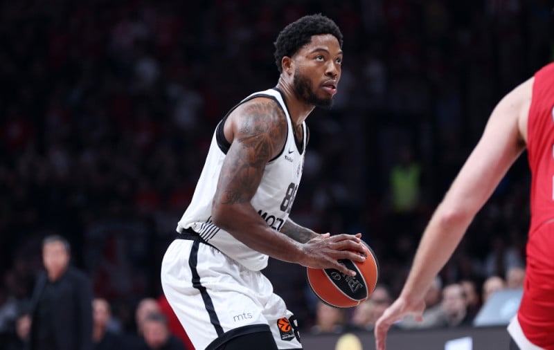 Ο Ταϊρίκ Τζόουνς