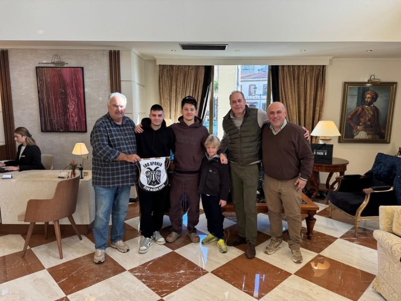 Απίστευτες ατάκες Καρέτσα: "Είμαι ΠΑΟΚ και είμαι περήφανος"