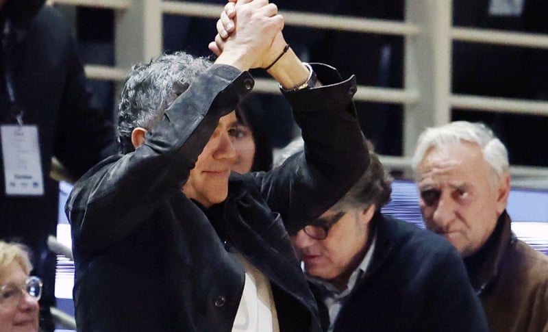 Έρχεται να βάλει φωτιά στα ντέρμπι: H χειρονομία Μπέβερλι σε Αρειανούς (Vd)