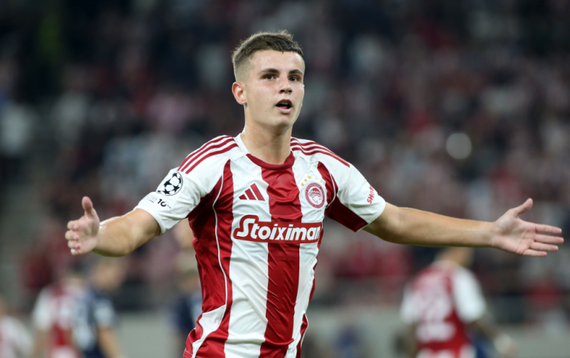 Νέοι μνηστήρες για Μουζακίτη - Ακόμα δύο τοπ ομάδες στο προσκήνιο