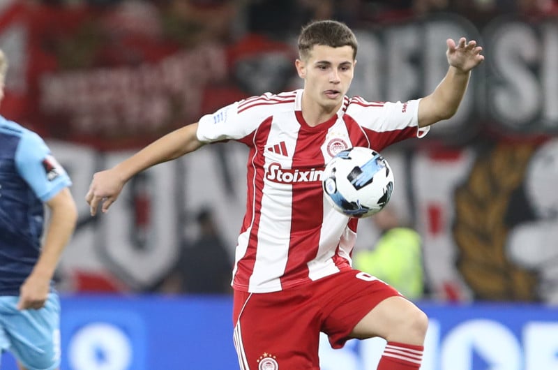 Τρίτο μεγαθήριο για Μουζακίτη μετά τη Ρεάλ-Γιουνάιτεντ - Πάνω από 40 εκατ.!