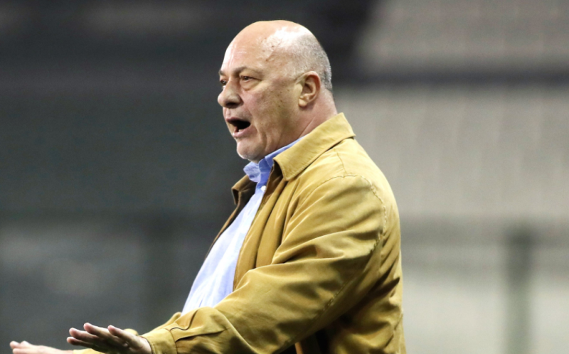 Απασφάλισε ο Μπέος κατά Λανουά: "Η καλύτερη λύση είναι η παραίτησή του"