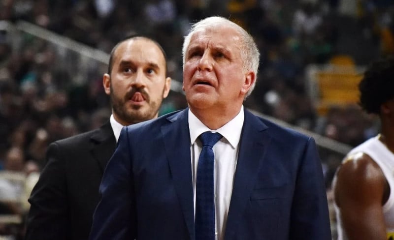 Πυρά από θρύλο της Παρτιζάν σε Ζοτς:"Δεν μπορούσε να ελέγξει τα αποδυτήρια"