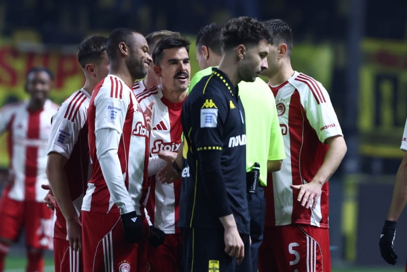 Η απέλαση του Γκαρθία, το -7 και γιατί δεν κέρδισε ο Ολυμπιακός τον Άρη 