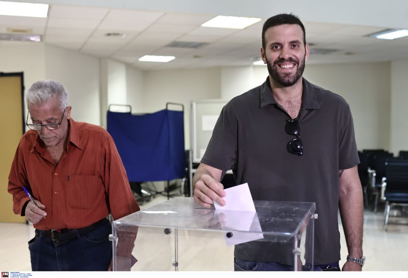 Ξυλοδαρμός δημοσιογράφου από Νίκο Παππά! Διεγράφη από ΣΥΡΙΖΑ