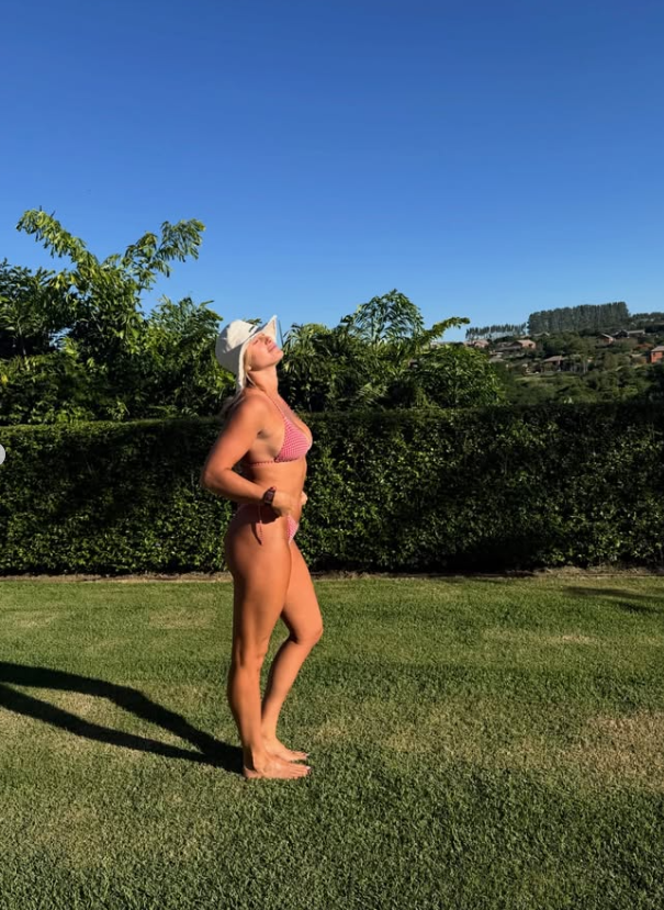 Η Σαμπαλένκα σε νέες πόζες με μαγιό που ξεσηκώνουν το instagram! (ΦΩΤΟ)