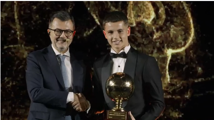 Κορυφαία ομάδα έρχεται για Μουζακίτη - Διπλό σενάριο για Πασχαλάκη!