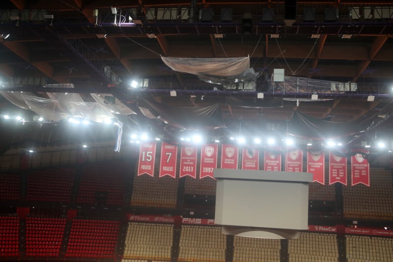 Ρεπορτάζ Ζέρβα: Αυτό θα κάνει για την οροφή του ΣΕΦ ο Ολυμπιακός