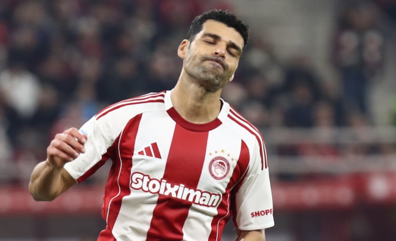 Ολυμπιακός: Πάσαρε, μην κάνεις τον ήρωα, ζημιά κάνεις 