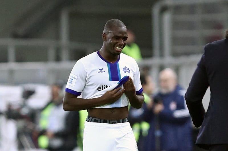 Αποχώρησε δακρυσμένος από το ματς ο Τεττέη! (ΦΩΤΟ)