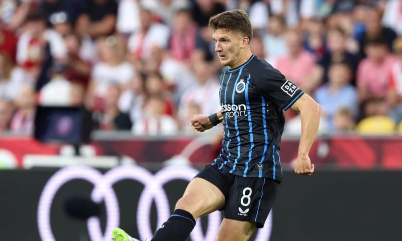 Απίστευτα πράγματα από Τζόλη! Στην κορυφή του κόσμου