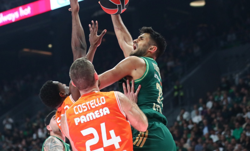 Αποκάλυψη Τόλη Κοτζιά για το μέλλον του Γιούρτσεβεν στον ΠΑΟ (ΒΙΝΤΕΟ)