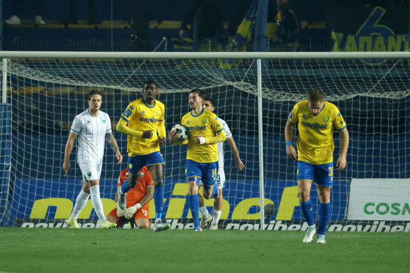 Το τρένο του Λεβαδειακού πέρασε (και) από το Αγρίνιο - Στο +9 από ΠΑΟ!