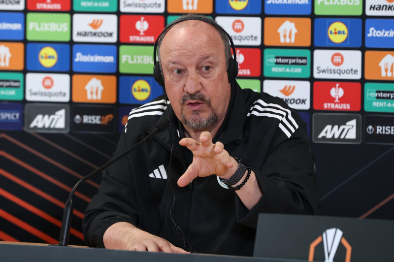 Μπενίτεθ: "Κανείς δεν σταματούσε τον Αντίνο - Ίσως βρεθείτε σε έκπληξη"