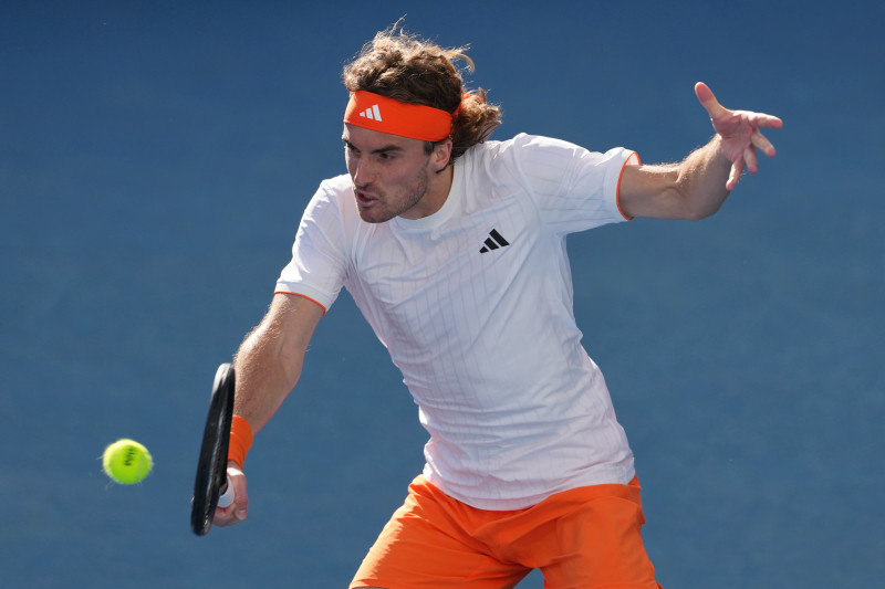 Πρόωρος αποκλεισμός για Τσιτσιπά στην Αυστραλία