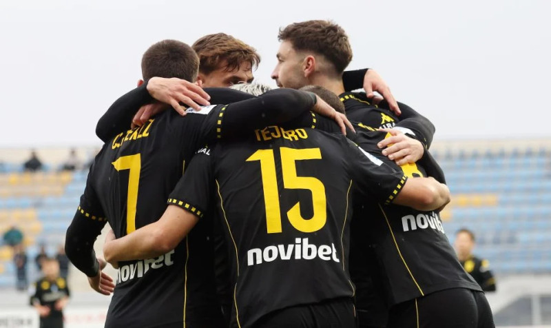 "Άρρωστος ο Άρης - Χρειάζεται ισχυρή θεραπεία"