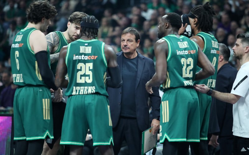 "Δεν αντέχει ο Σλούκας - Ξέρει τι να κάνει ο Γιαννακόπουλος για να πάει F4"